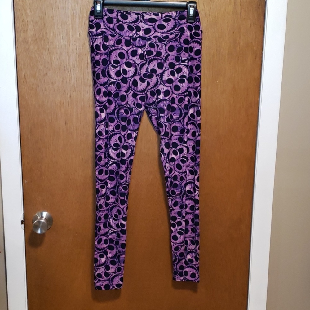 Nightmare Before Christmas OS leggings
